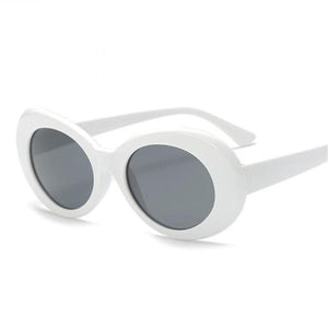 loomrack 60s Round Bold Framed Sunglassses Sunglasses White